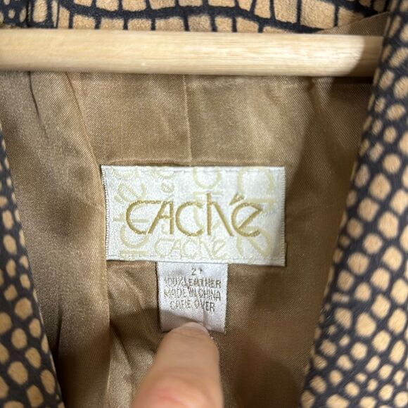 Vtg cache ladies 100% leather suede snake print double closure blazer size 2 - Picture 4 of 11